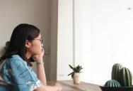 She Ran Into A Retired Coworker Who Looked Ten Years Younger — And Finally Saw How Much Her Job Was Draining Her