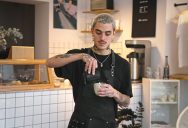 He Expected A Quiet Shift Behind The Counter, Until Bruce Willis Walked In And Hit Him With A Challenge He Never Expected