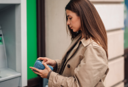 A Customer Blamed Her for a Failed Transaction—Until the Cashier Stayed Calm and Tracked Down the Issue